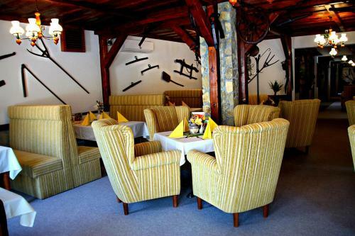 Hostal Penzi�n Furman U Hoffera