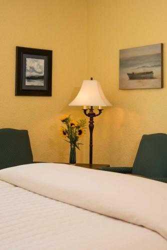 Hostal Lake House At Ferry Point