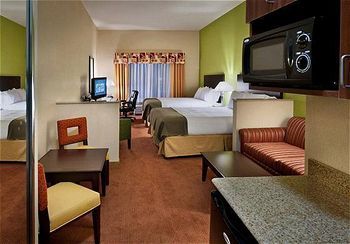 Holiday Inn Express Hotel & Suites Minden