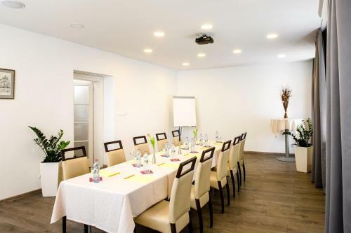 Grand Hotel Tren?in