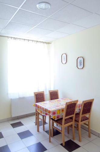 Hostal Penzi�n Fe?i