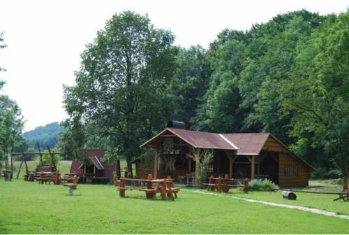 Hostal Penzi�n ?u?tiak