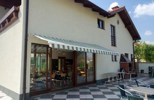 Hostal Penzion Jople