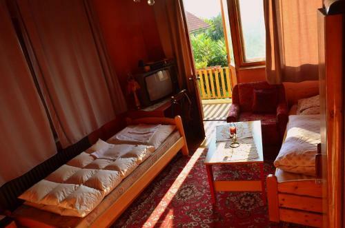 Hostal Farebn� Penzi�n