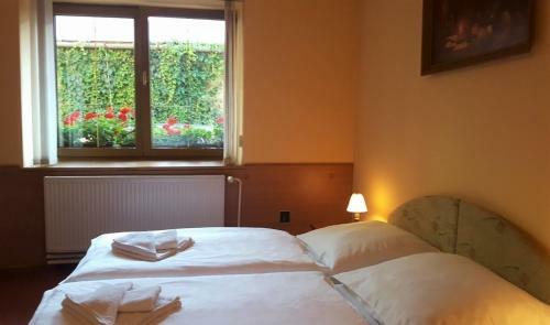 Hostal Penzi�n Max Ke?marok