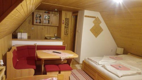 Hostal Penzi�n Bu?n�k