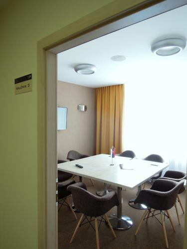Hotel Krist�na