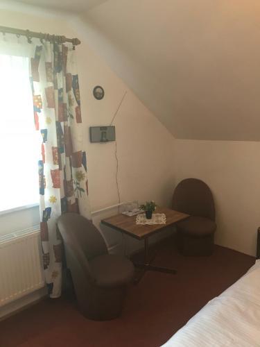 Hostal Penzion ?iko