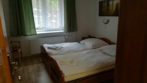 Hostal Penzi�n Toliar