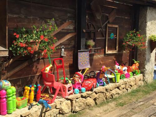 Hostal Holiday Resort ?v�rny