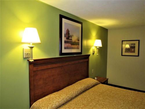Capri Motel