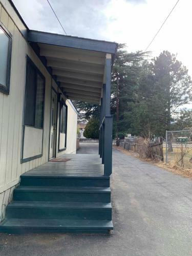 Bristlecone Motel