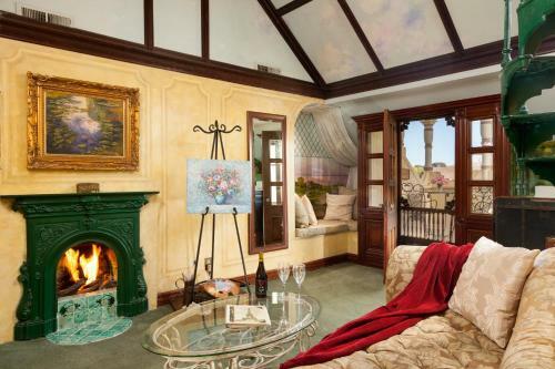 Bed & Breakfast Victorian Mansion At Los Alamos