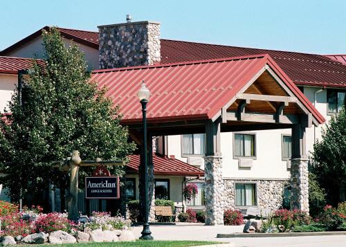 Hotel Americinn Lodge And Suites - Oswego
