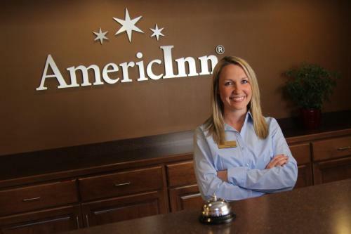 Hotel Americinn Lodge And Suites - Oswego