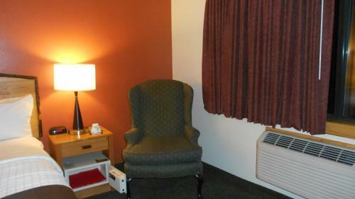 Hotel Americinn Lodge And Suites - Oswego