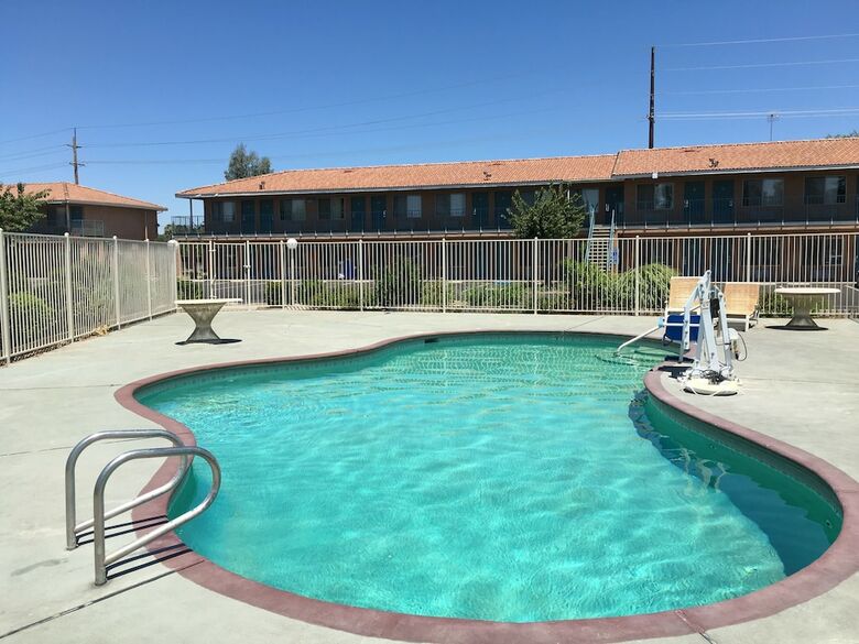 Motel Applegate Inn