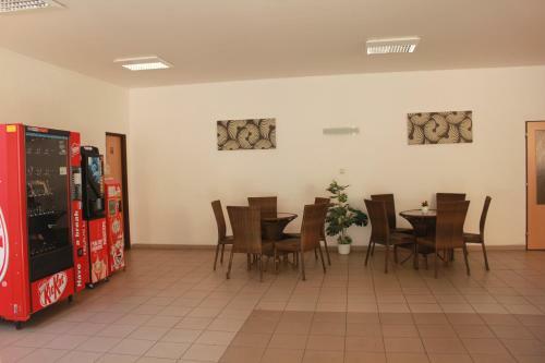 Hotel Penzi�n Hlbok�