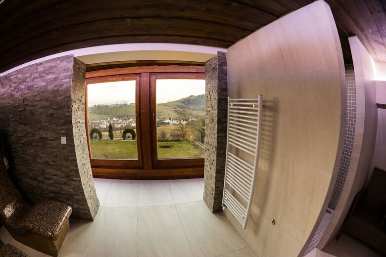 Hostal Penzion Zet