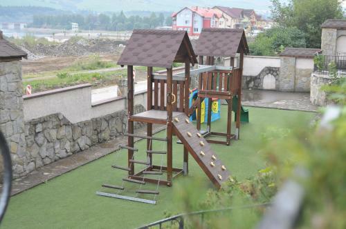 Hostal Penzi�n Oravia