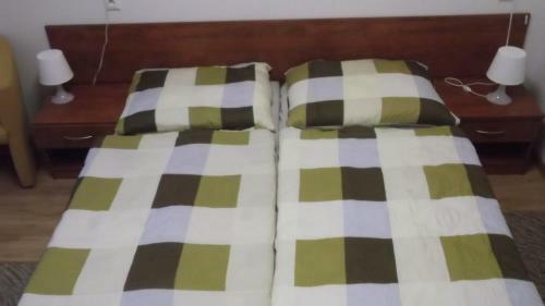 Hostal Penzi�n Lindava