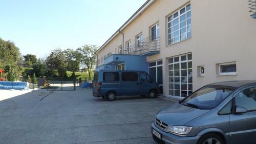 Hostal Penzi�n Lindava