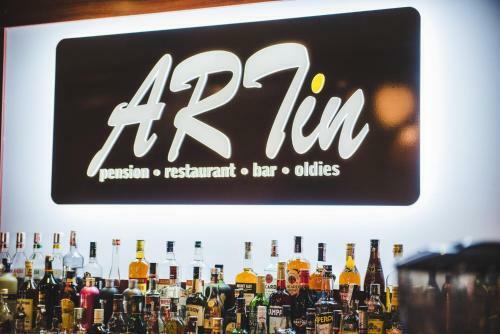Hostal Penzi�n Artin