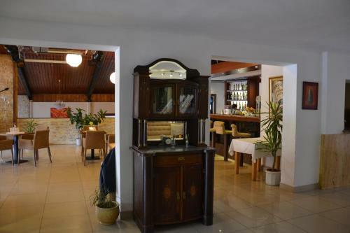 Hostal Penzi�n Artin