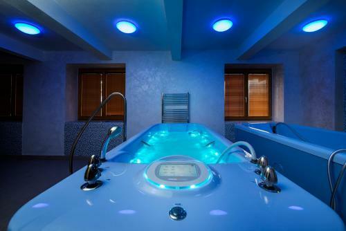Hotel Mar�na