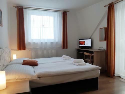 Hostal Penzi�n L�?ky