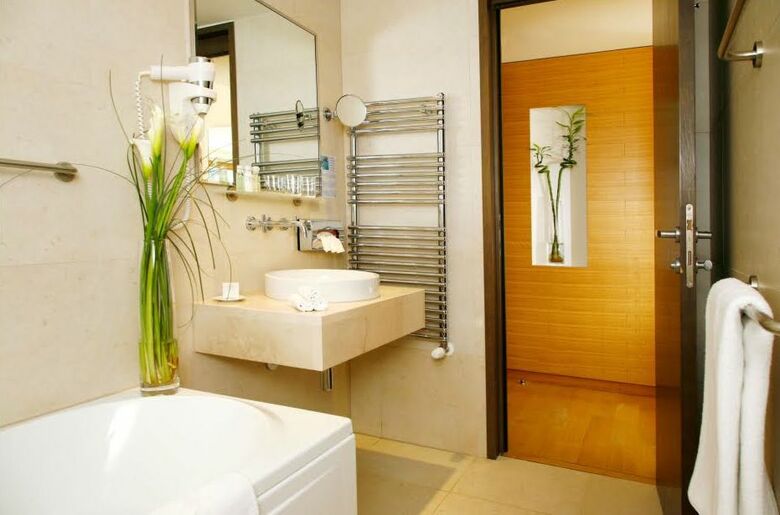 Astoria Design Hotel