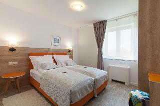 Pharia Aparthotel