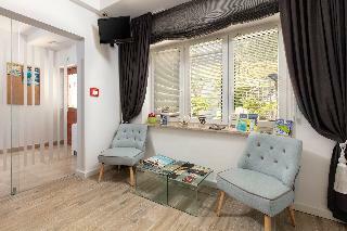 Pharia Aparthotel