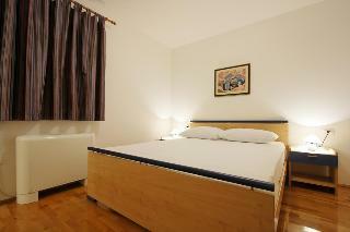 Pharia Aparthotel
