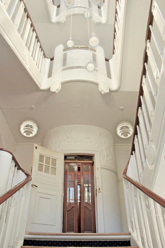 Hotel Savoy