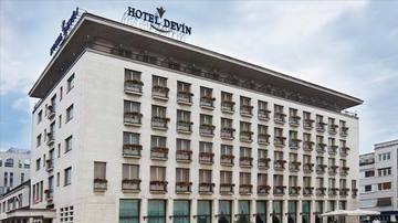Hotel Devin