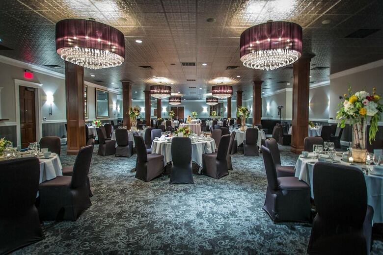 The Delafield Hotel