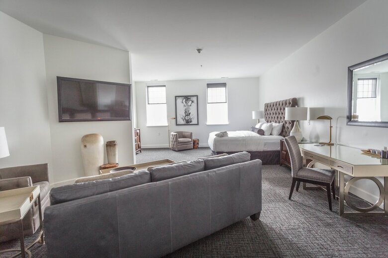 The Delafield Hotel