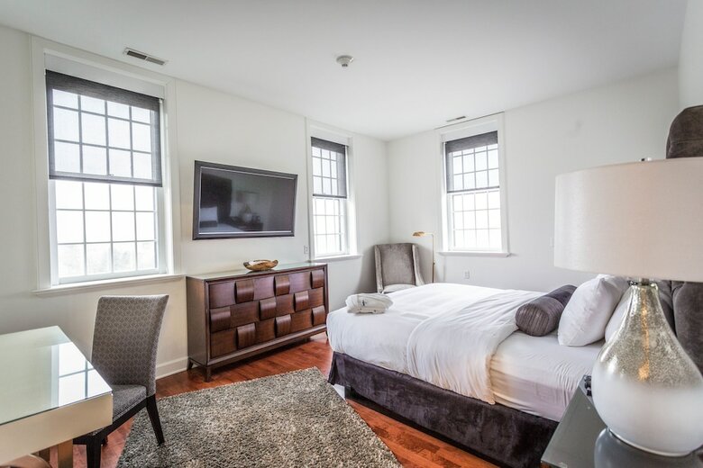 The Delafield Hotel