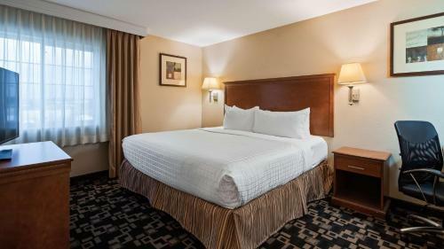 Aspen Hotel & Suites