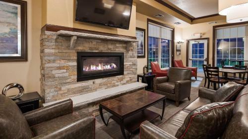 Aspen Hotel & Suites