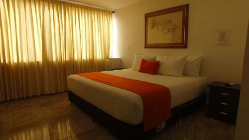 Hotel Cafe Plaza