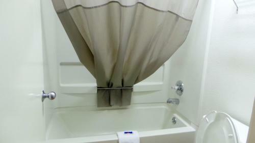 Motel 6 - Covington