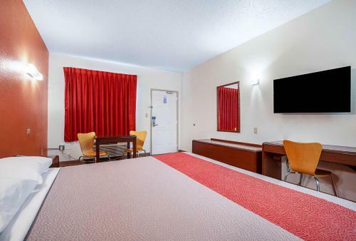 Motel 6 - Covington