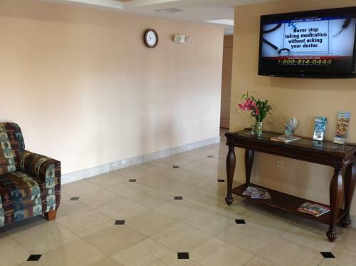 Motel Budgetel Inn And Suites