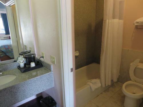 Motel Scottish Inn & Suites Liberty