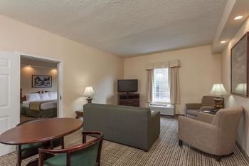 Motel Baymont Inn & Suites - Columbia
