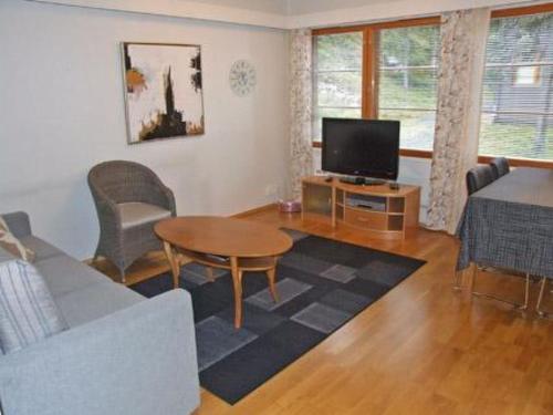 Holiday Home Karhunvartijan Linna B11