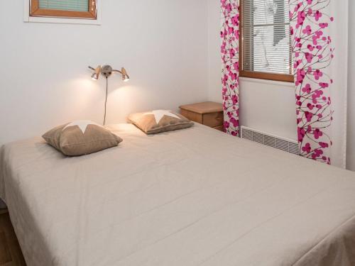 Holiday Home Karhunvartijan Linna B11