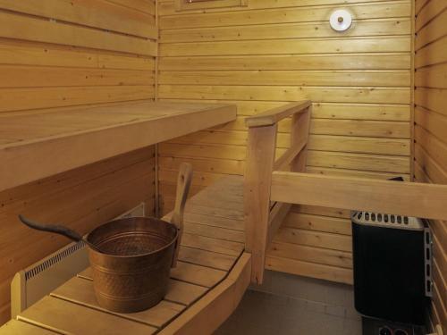 Holiday Home Karhunvartijan Linna B11